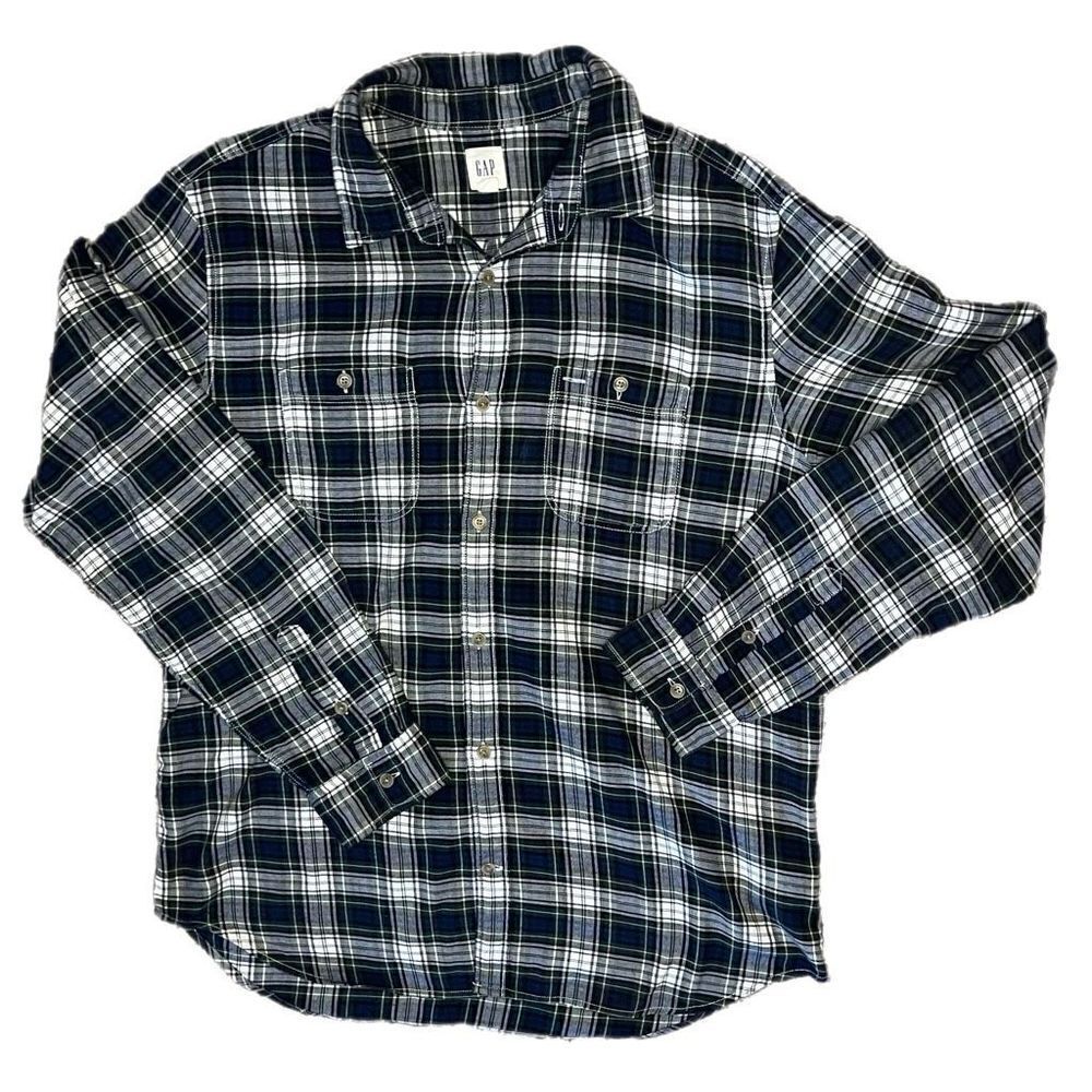 Gap Plaid Flannel Shirt. Tartan Plaid. Size Large. Great Condition!